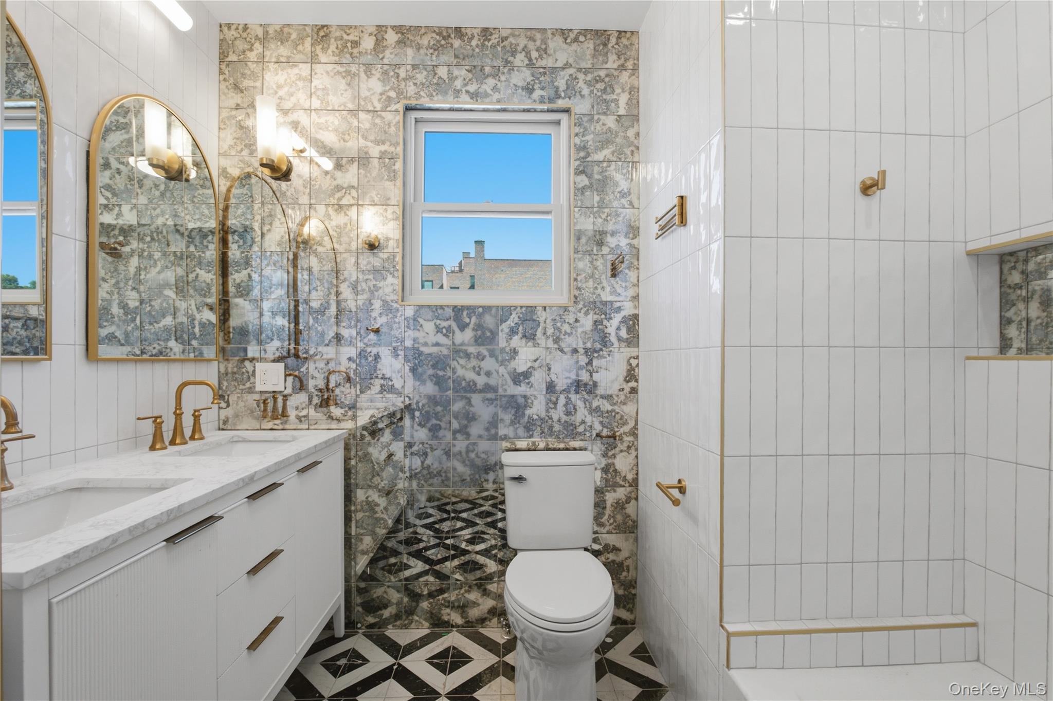 Photo 7 of this property
