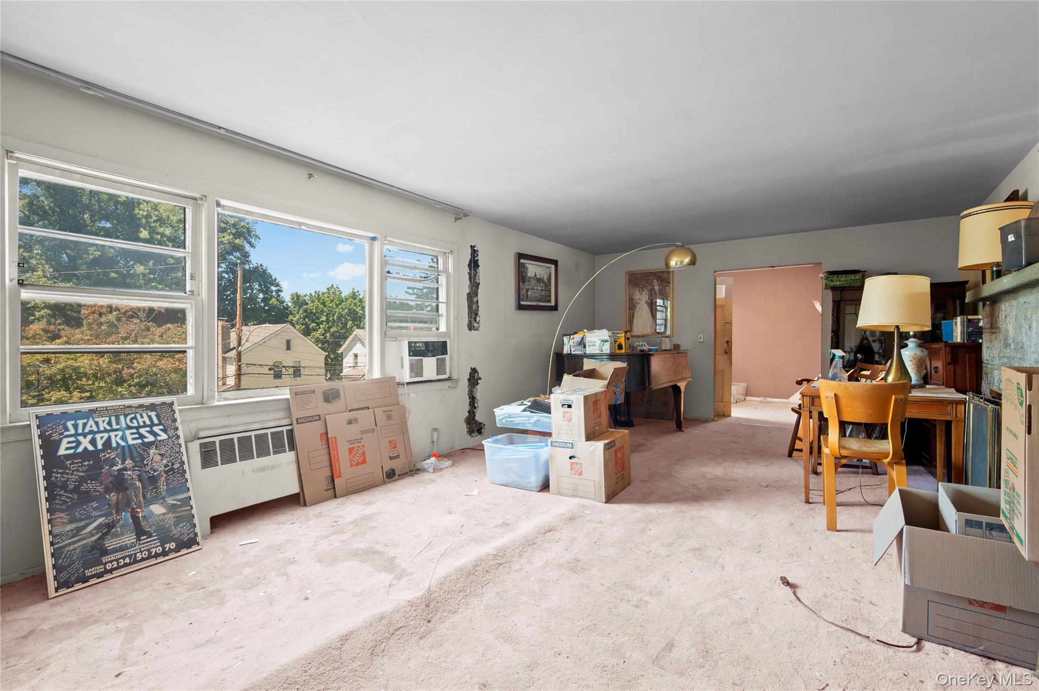 Photo 3 of this property