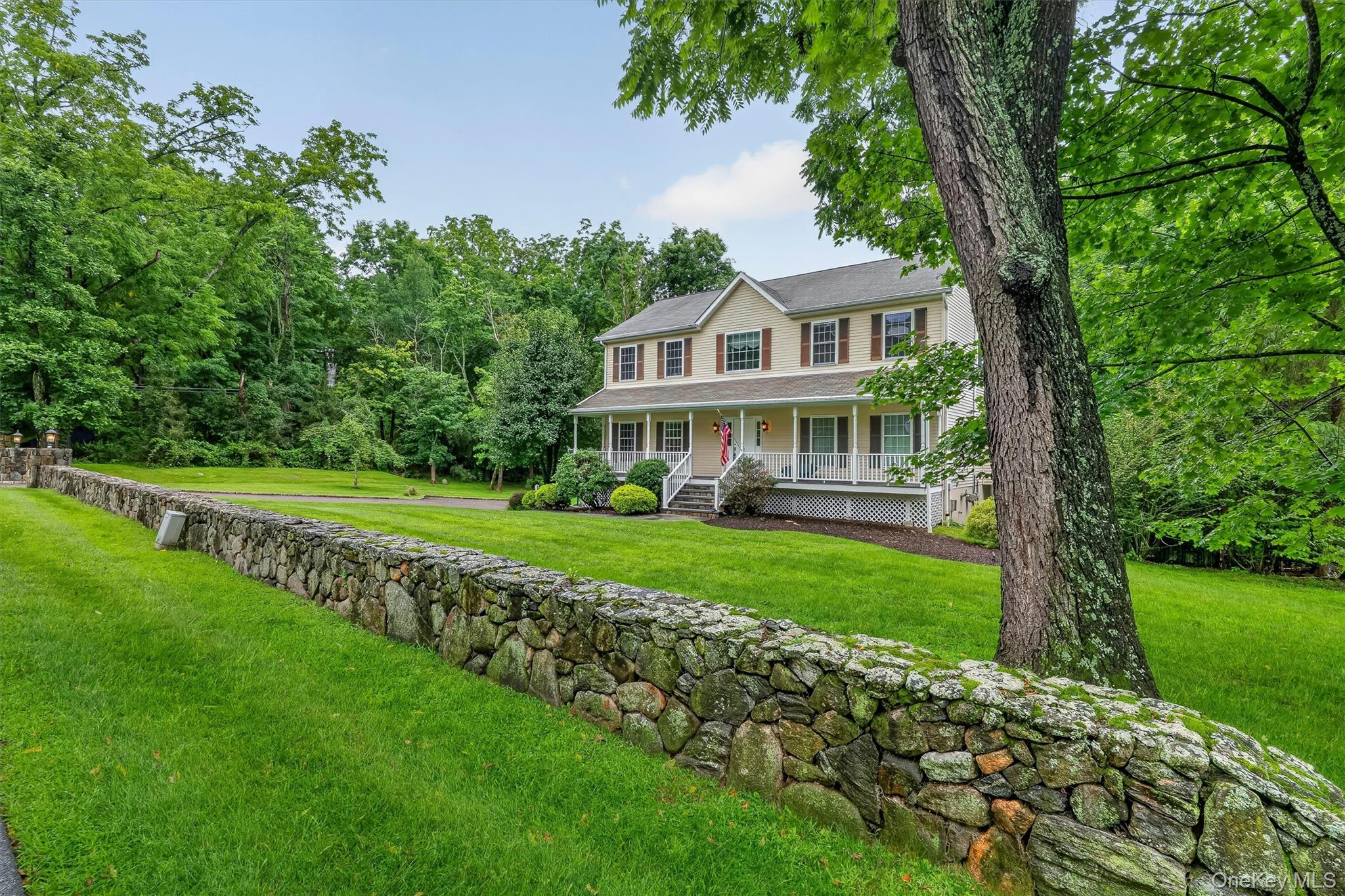 Photo 4 of this property