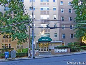Jr. 1 bedroom with 5 large closets on the 4th floor of an elevator bui...