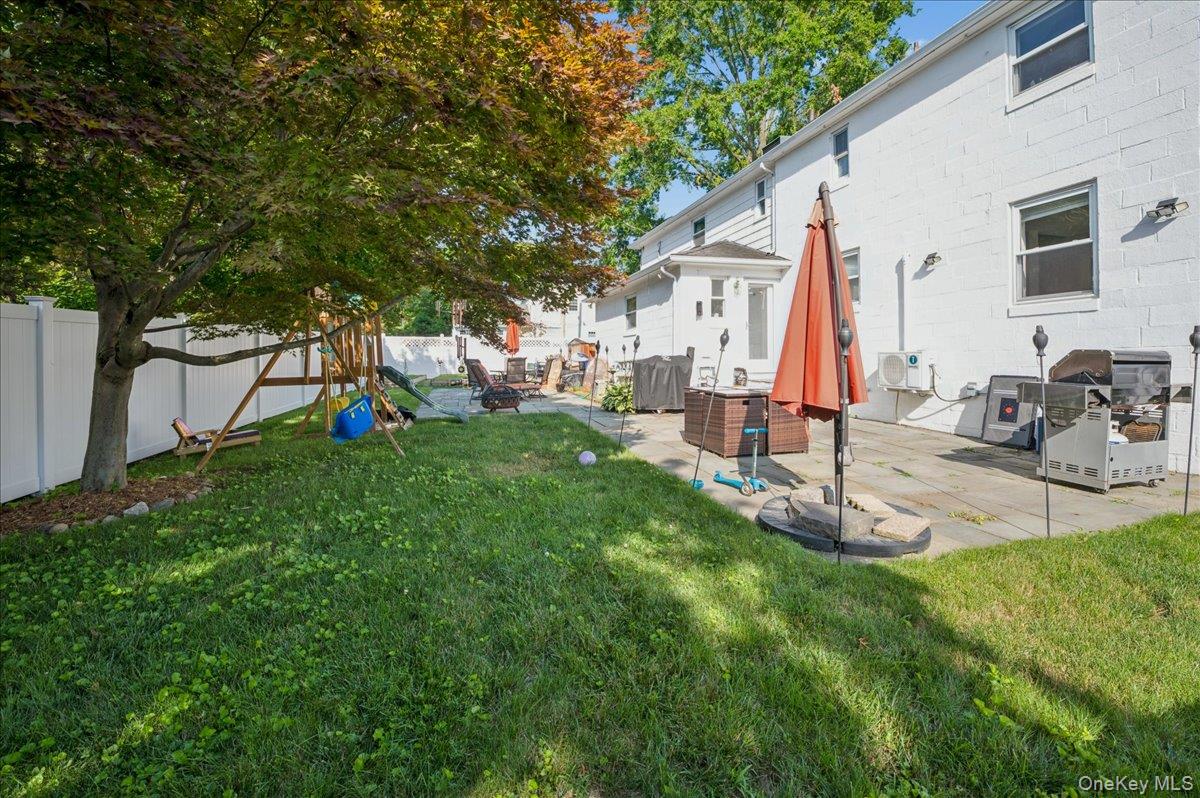 Photo 21 of this property