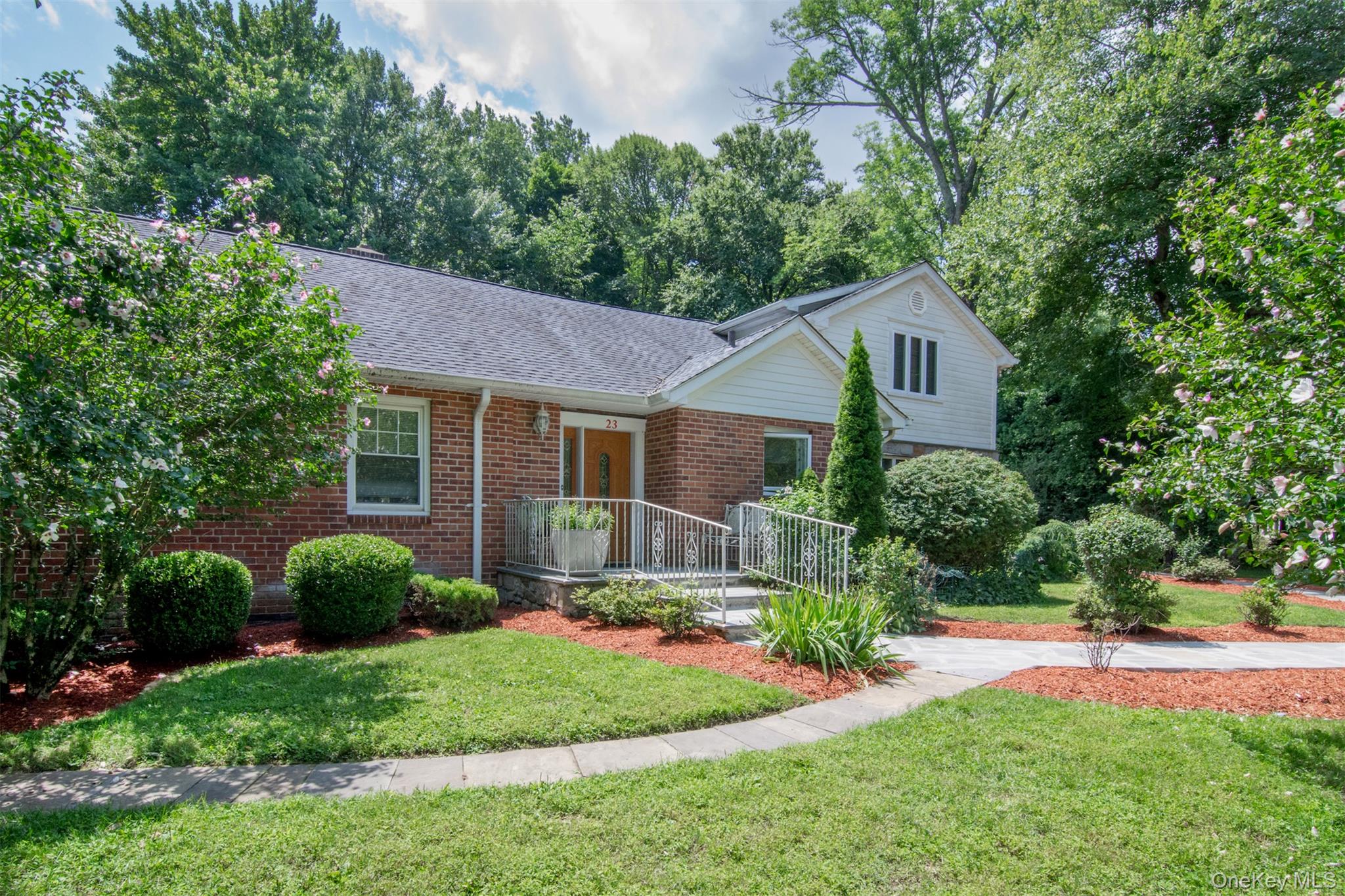 Photo 4 of this property