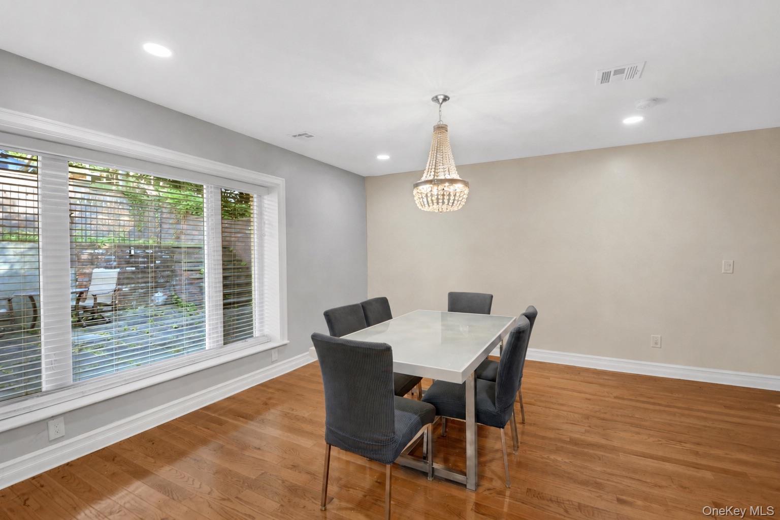 Photo 7 of this property