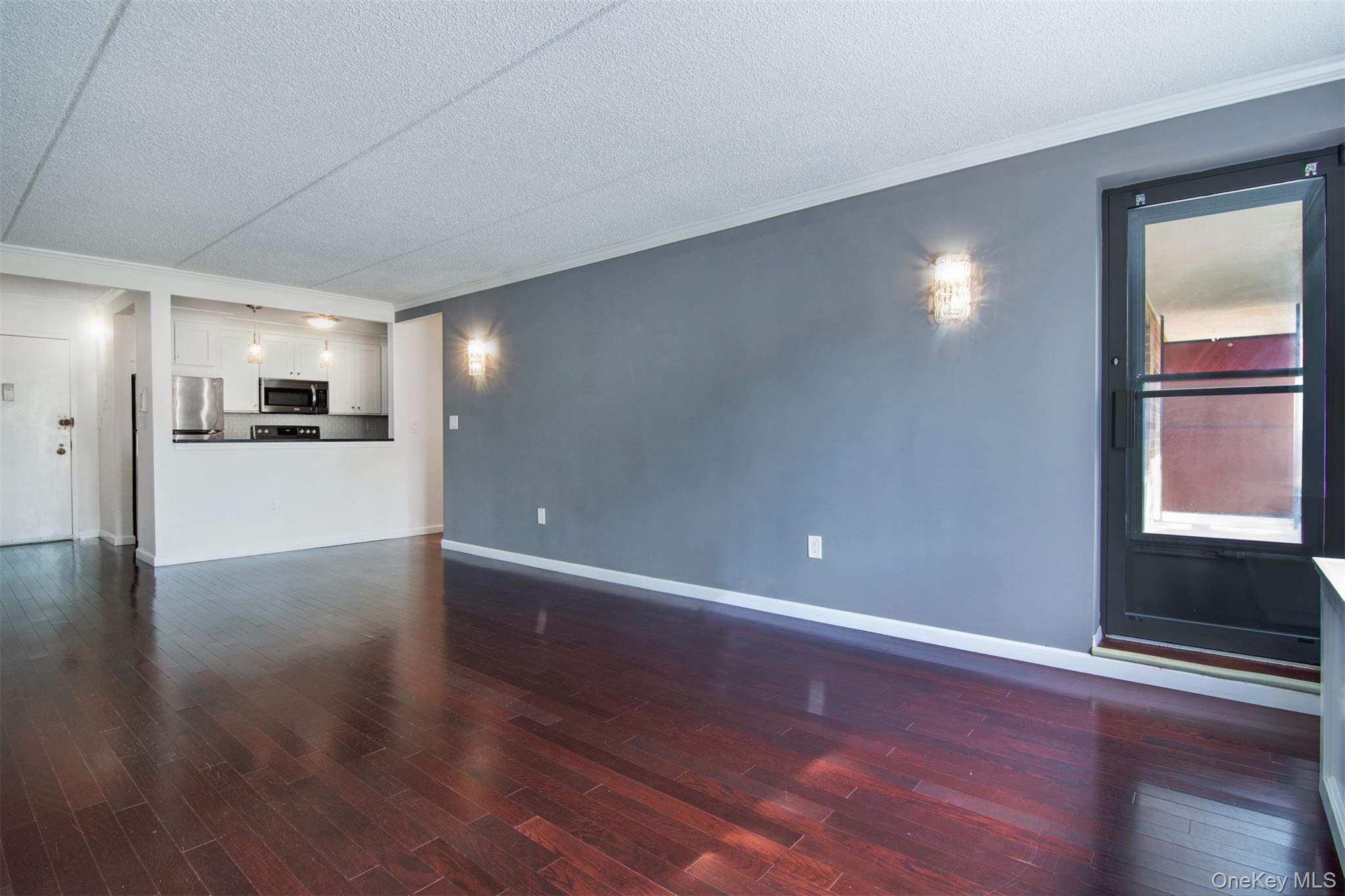 Photo 3 of this property