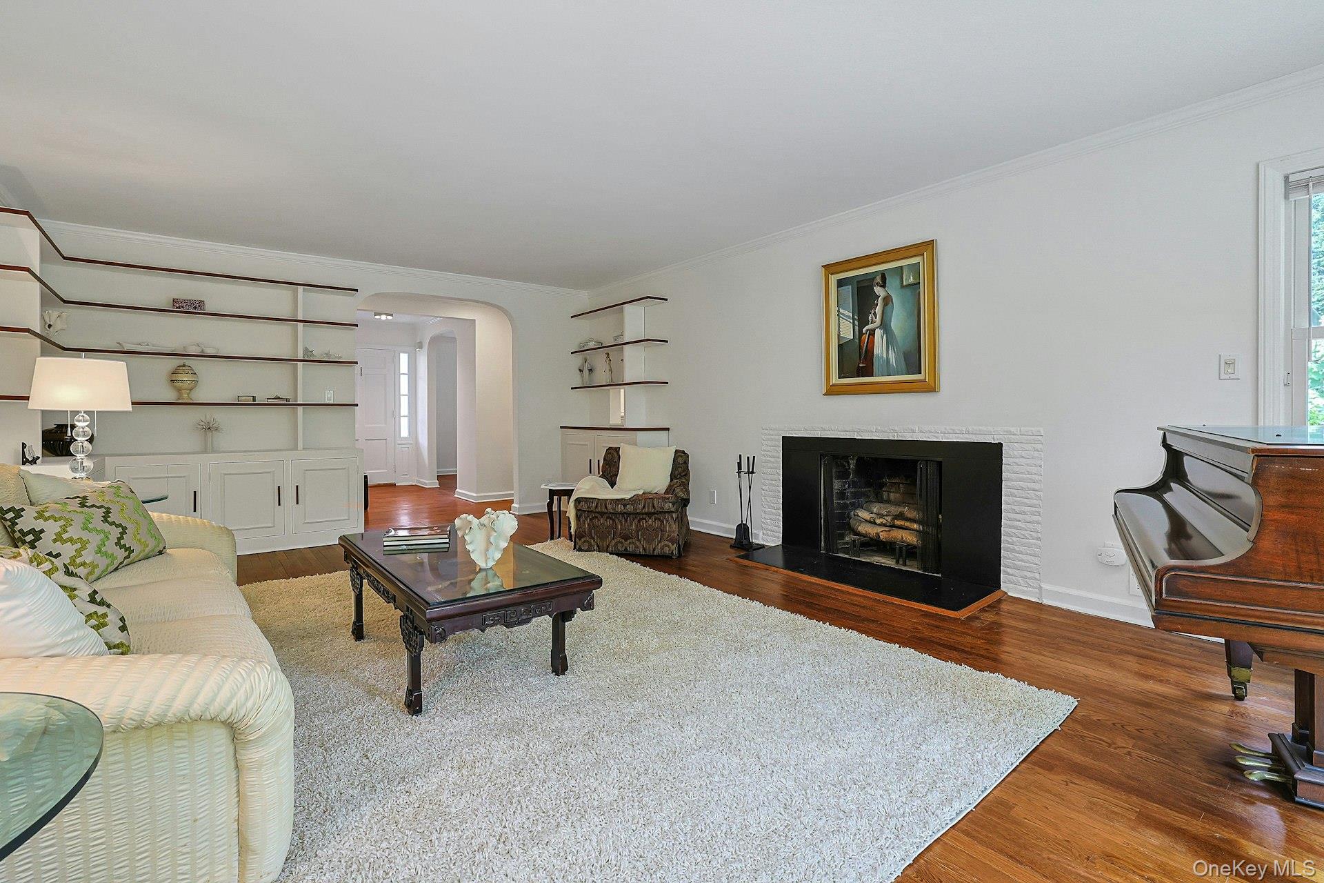 Photo 6 of this property