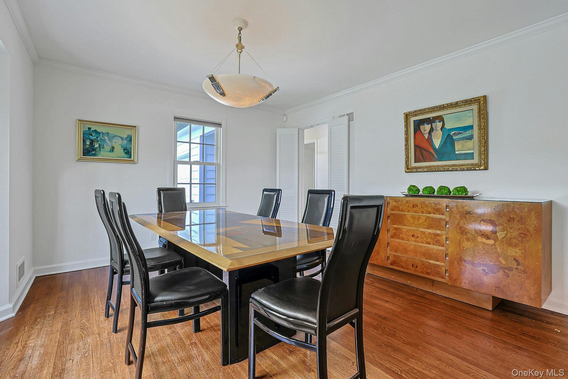 Photo 9 of this property
