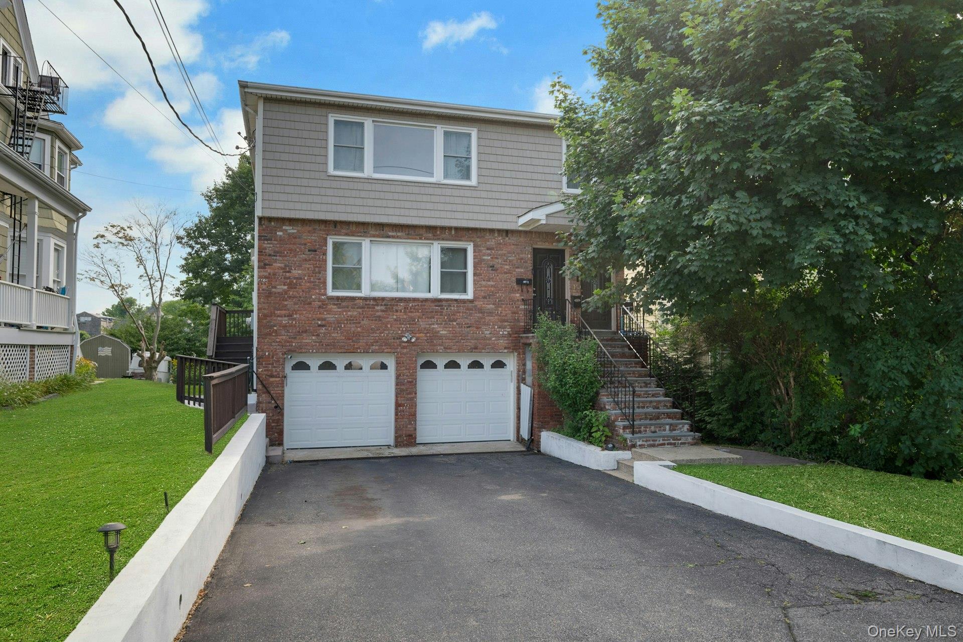 A rare opportunity to own or invest in the Residence Park area of New...