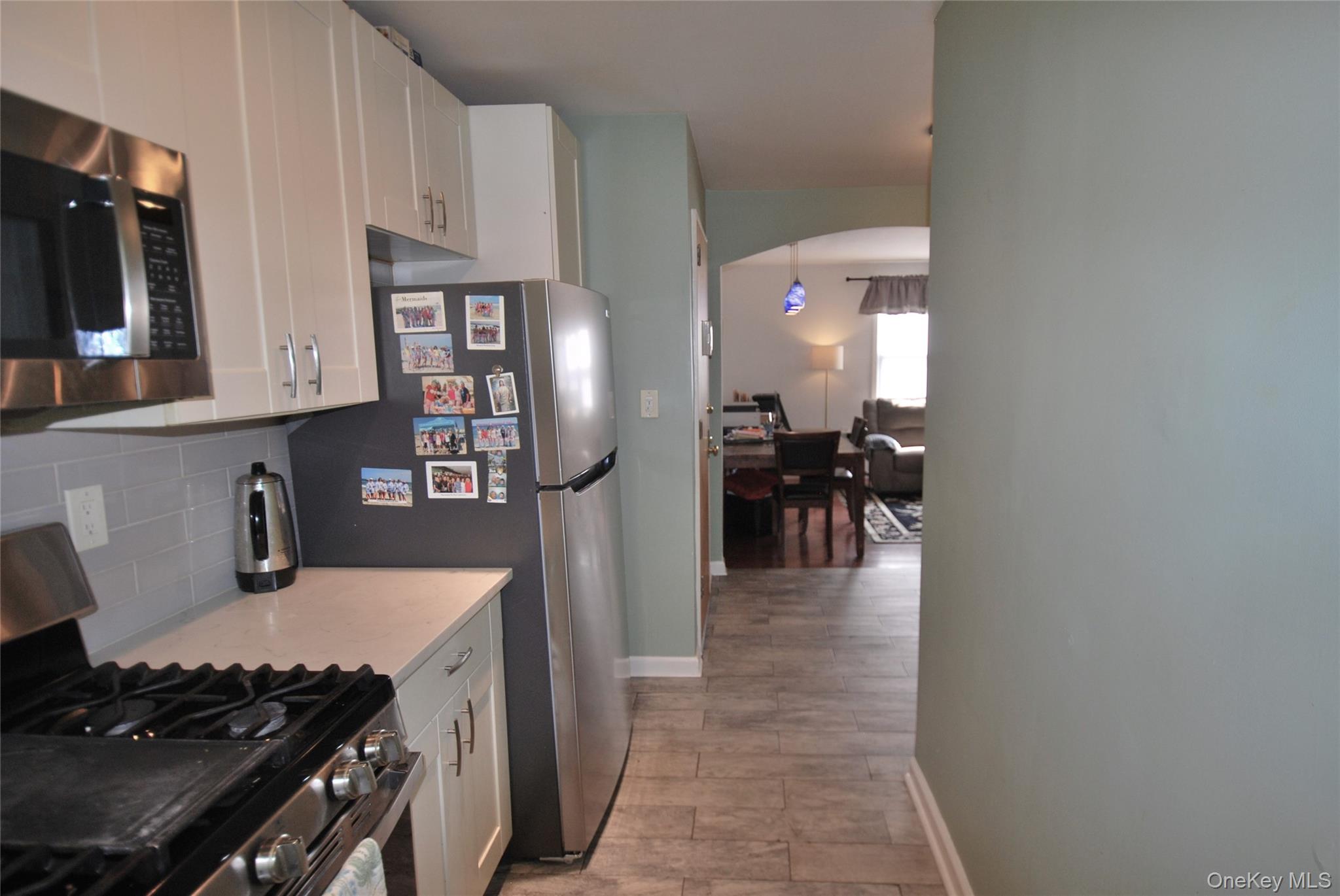Photo 6 of this property