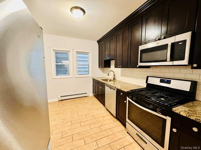 Beautiful, large three bedroom, one bath apartment in downtown Mount K...