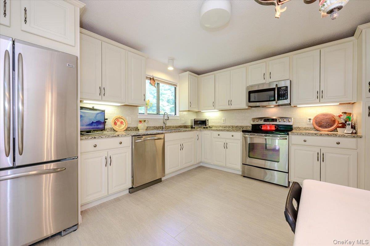 Photo 10 of this property