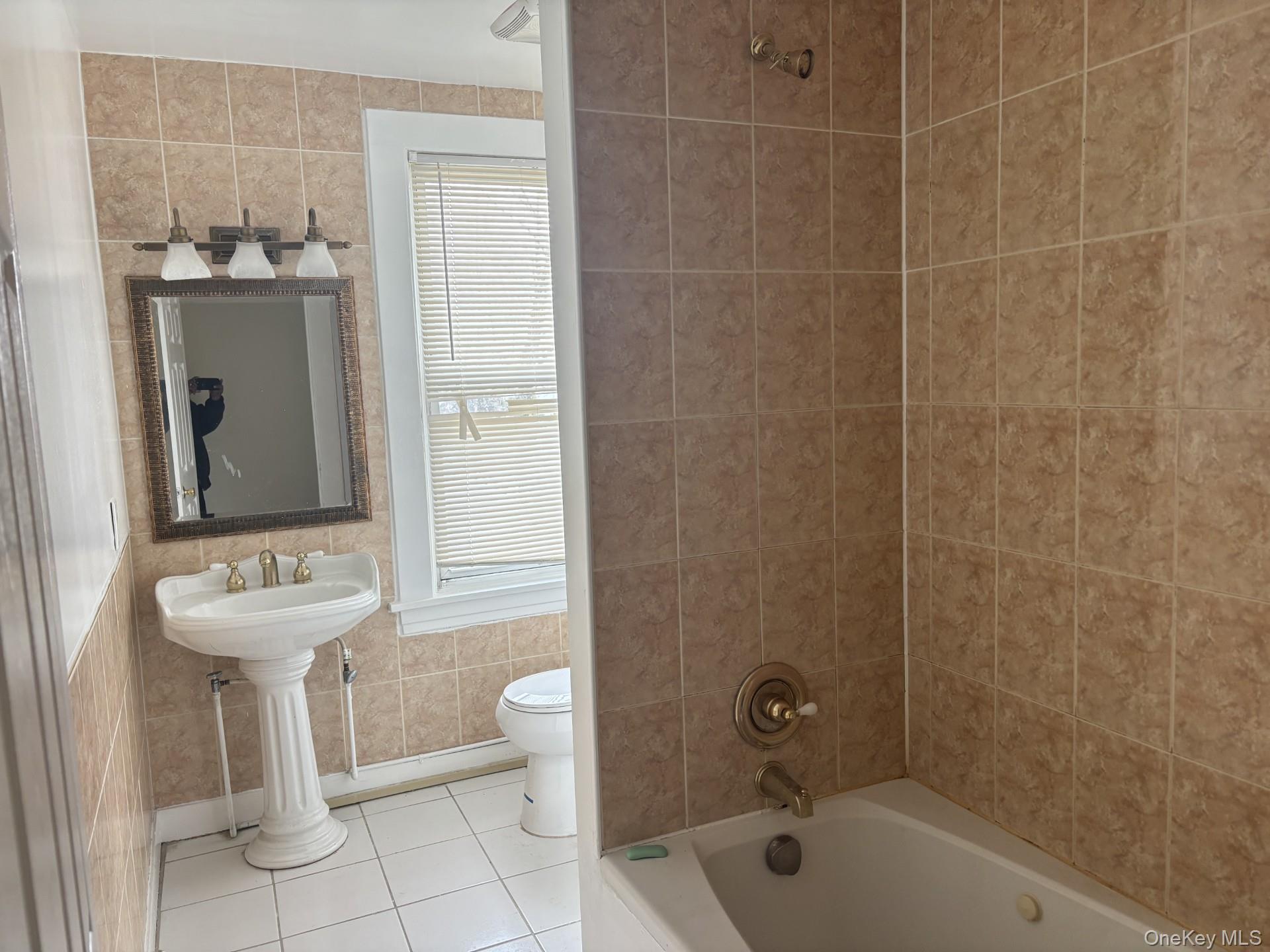Photo 5 of this property