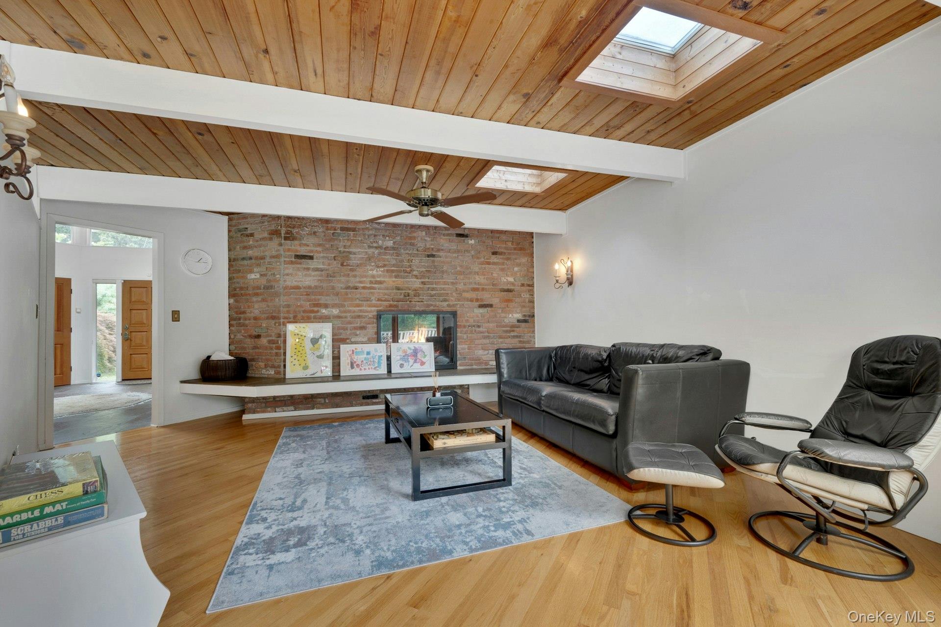 Photo 9 of this property