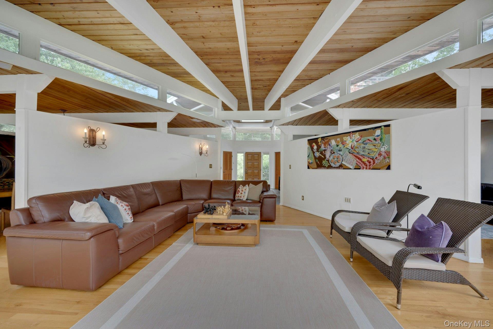 Photo 6 of this property