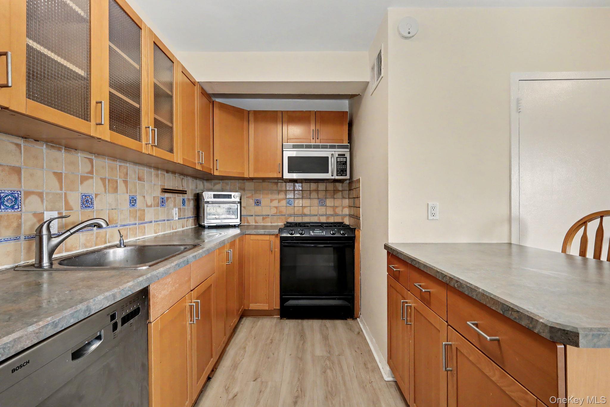 Photo 9 of this property
