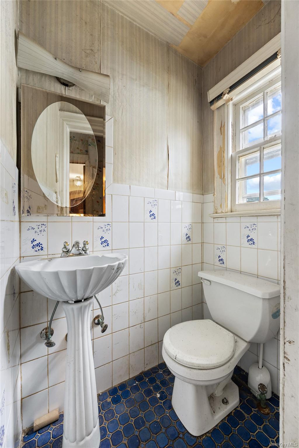 Photo 11 of this property