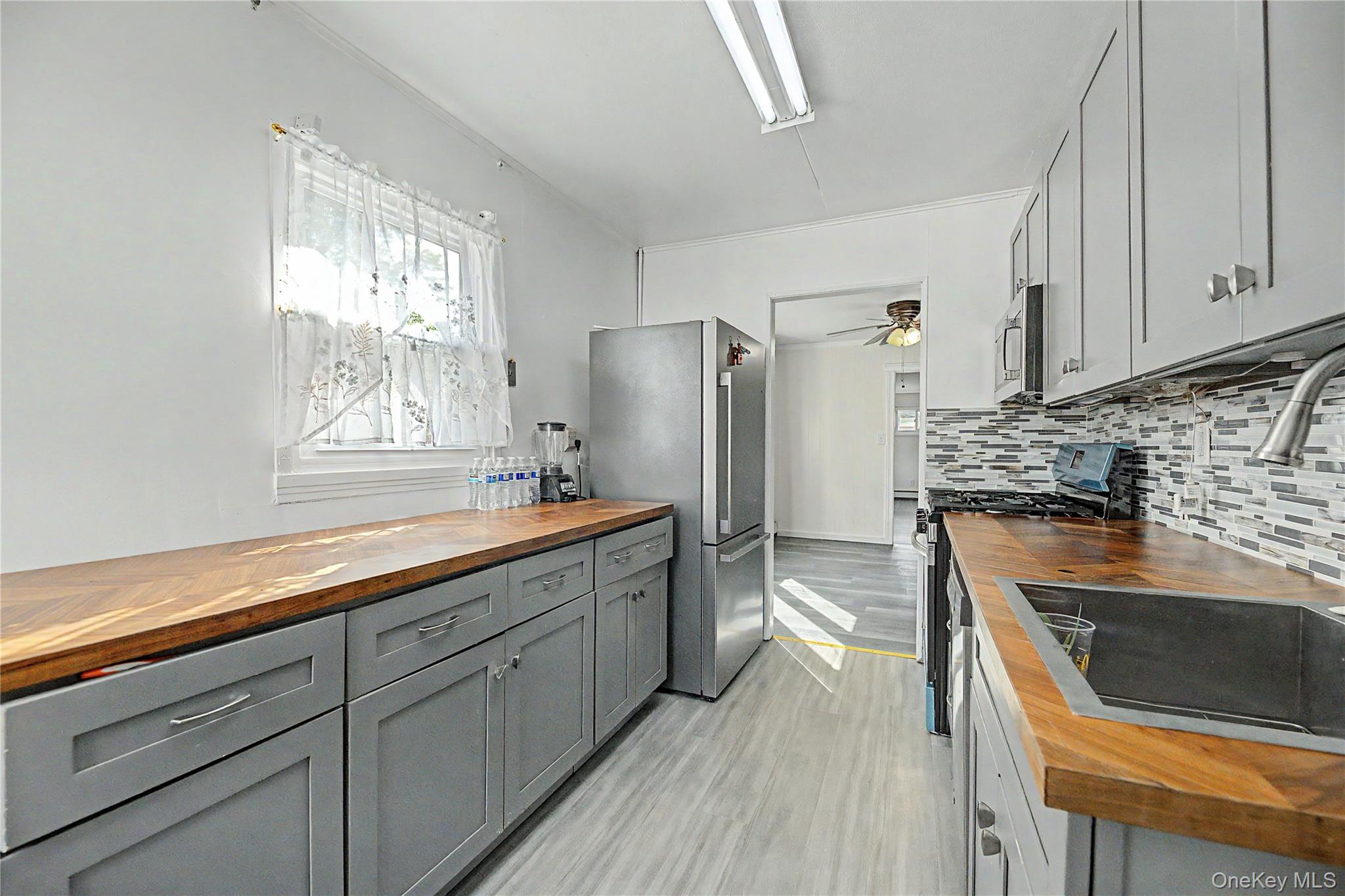 Photo 7 of this property