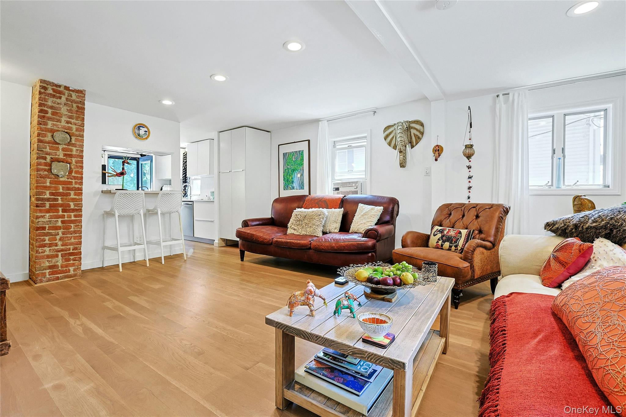 Photo 6 of this property