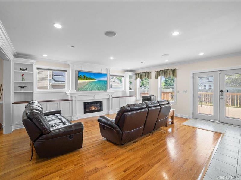 Photo 7 of this property