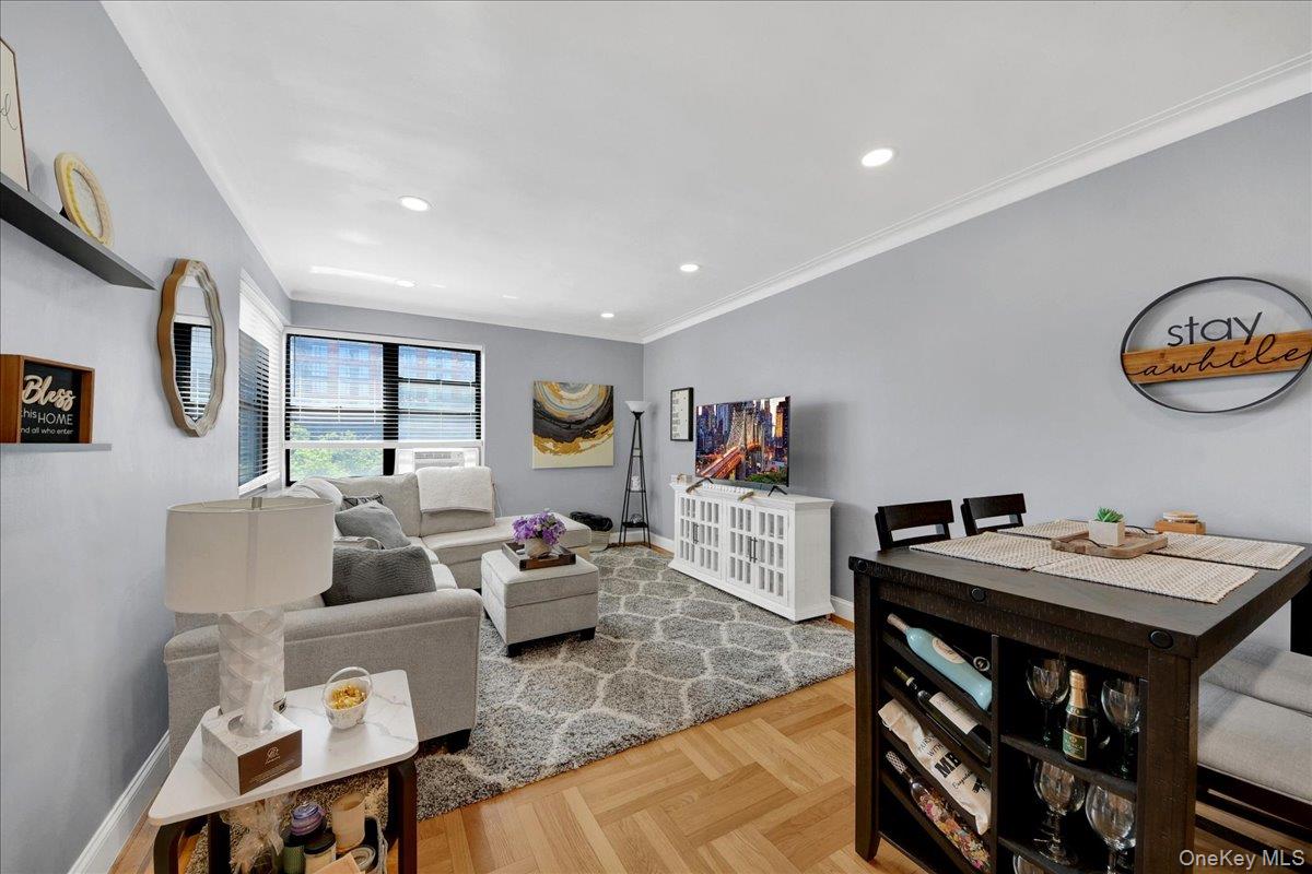 Photo 6 of this property