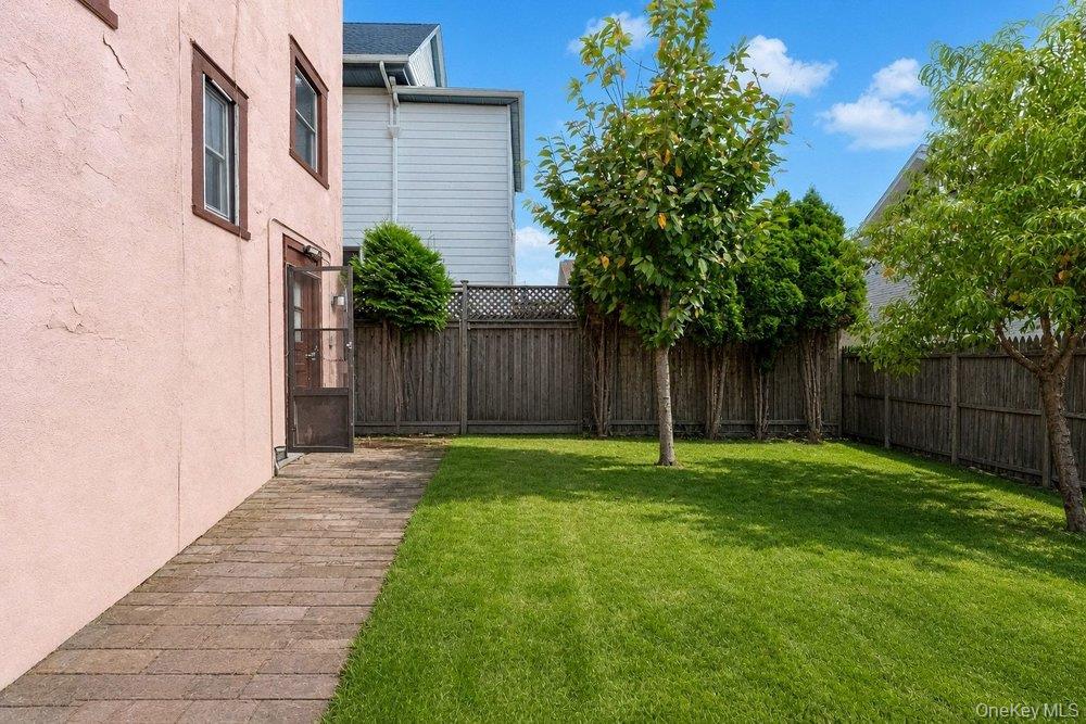 Photo 33 of this property