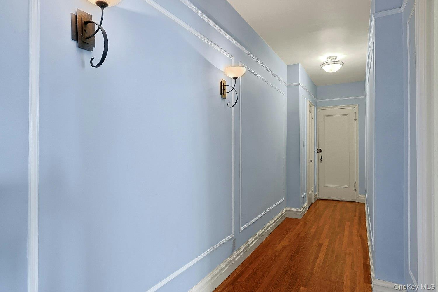 Photo 6 of this property
