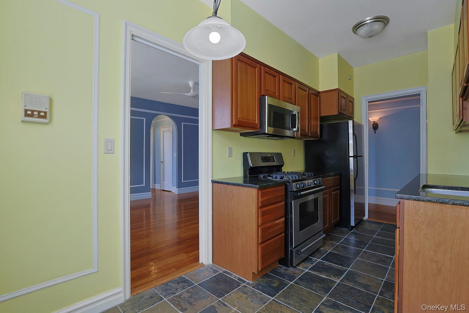 Photo 14 of this property