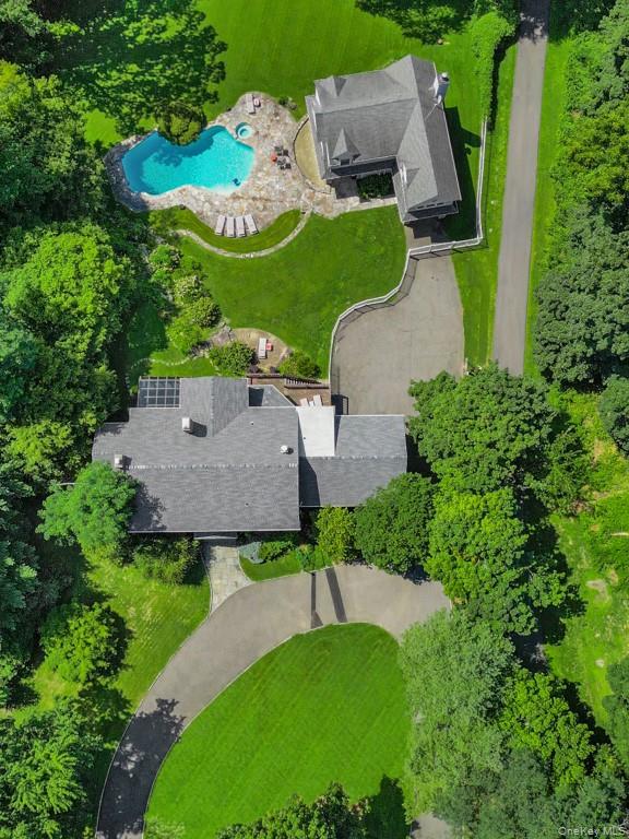 Photo 3 of this property
