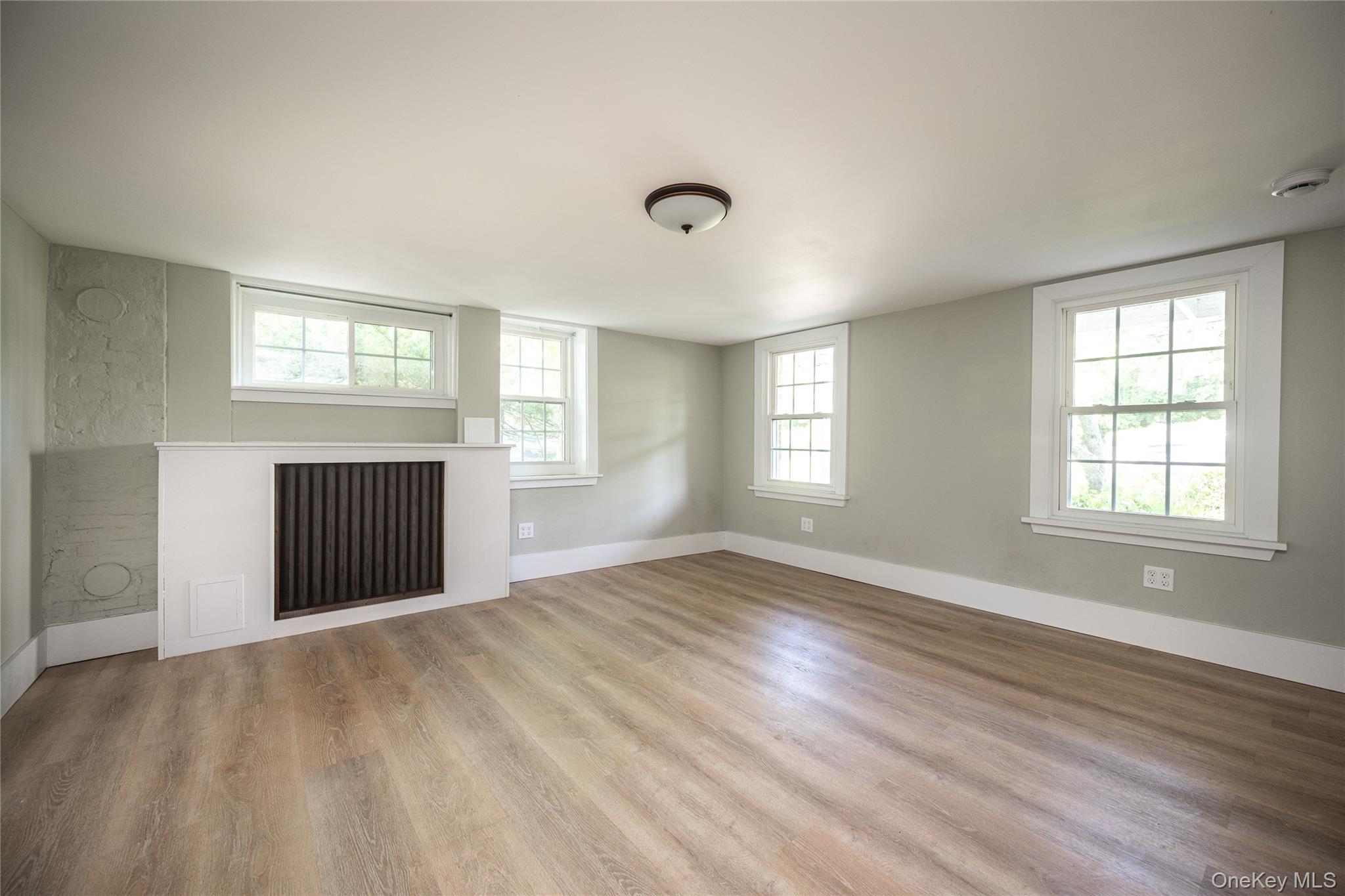 Photo 9 of this property