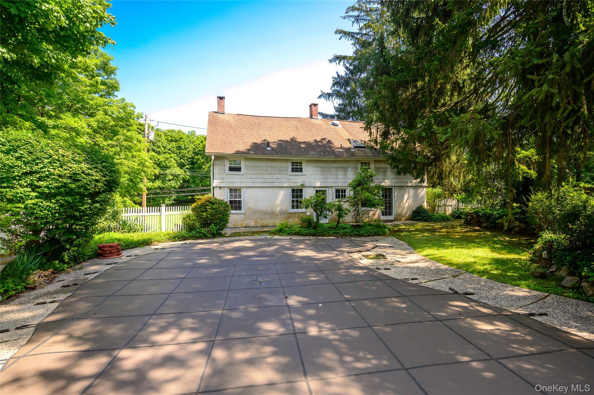 Photo 7 of this property