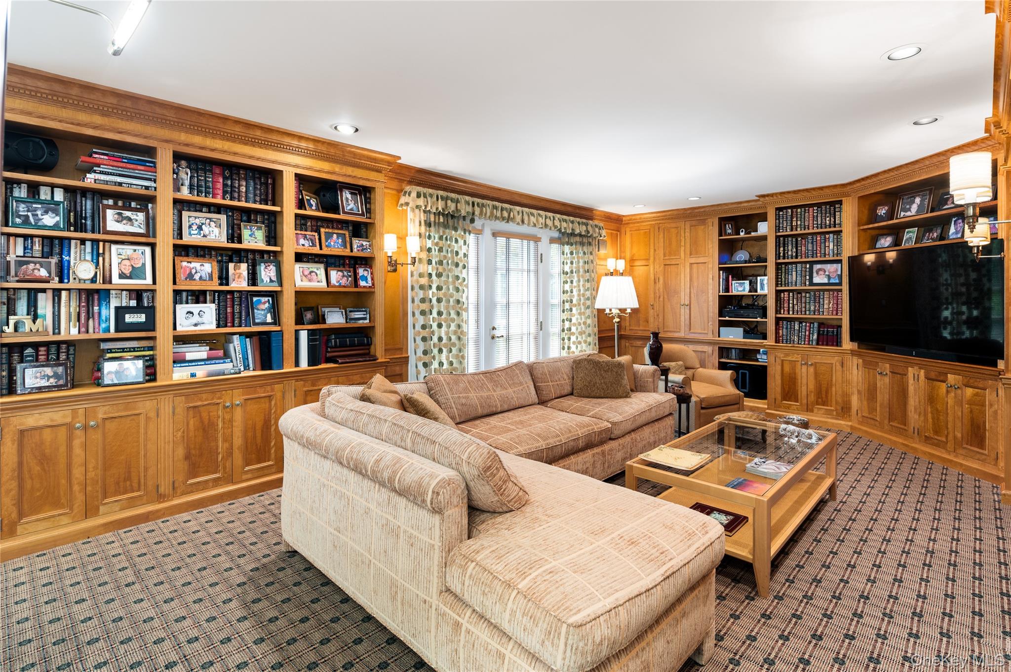 Photo 4 of this property