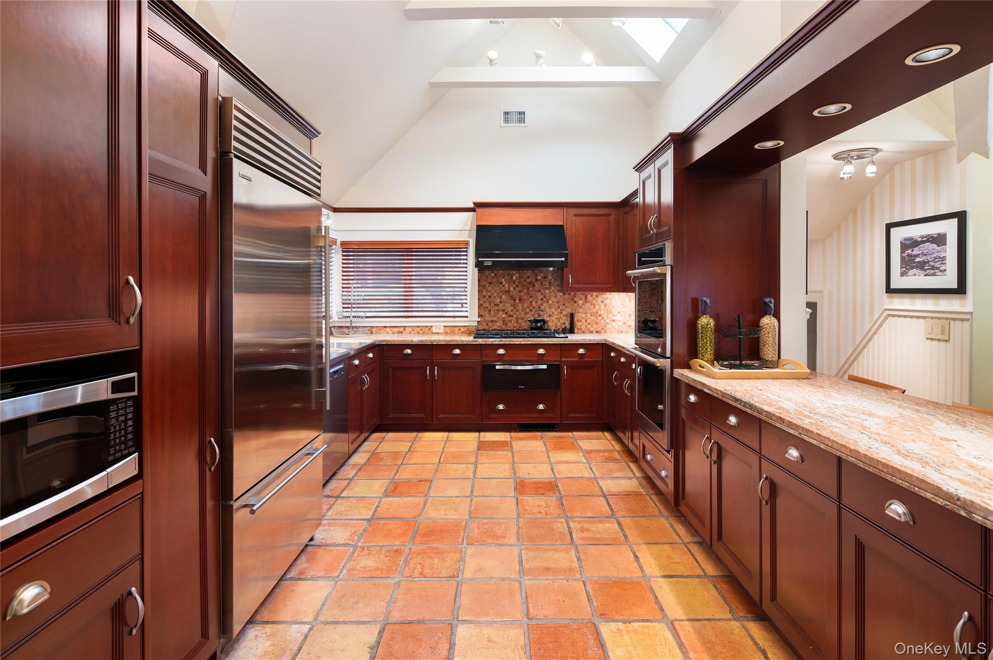 Photo 9 of this property