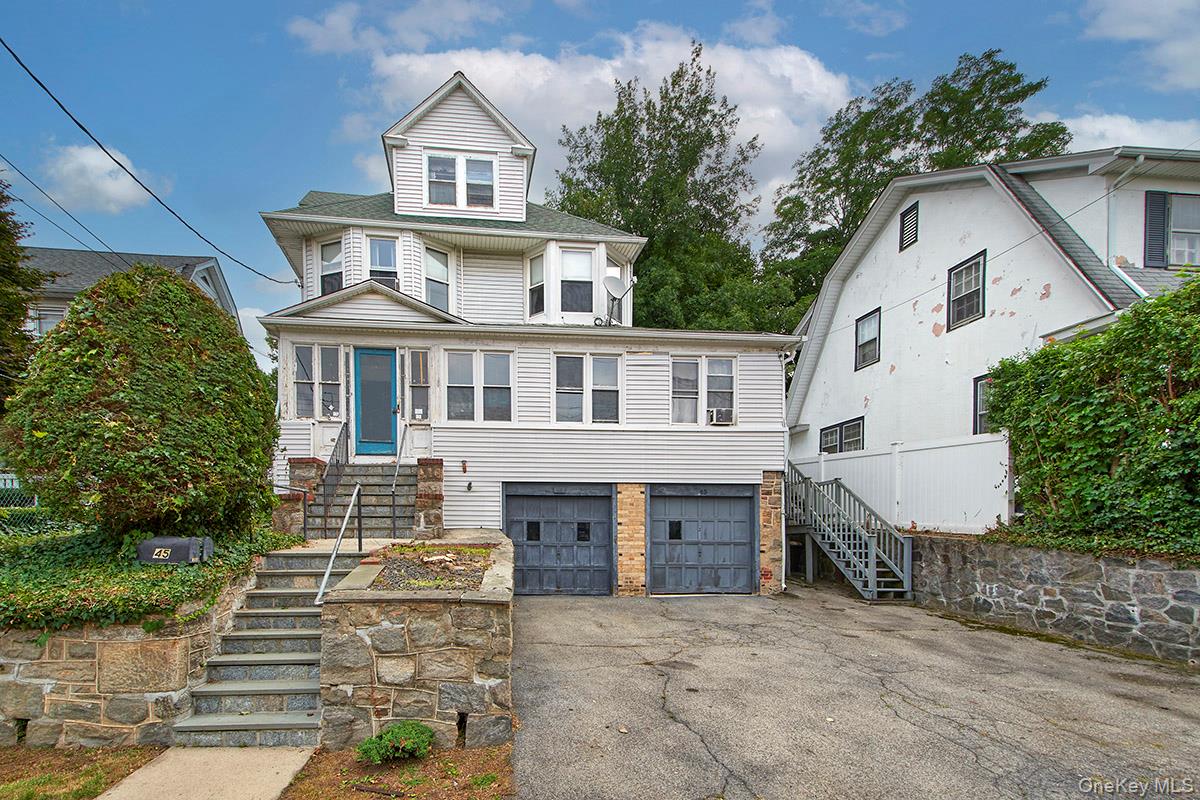 Here is your opportunity to own and restore a classic 1920s legal two-...
