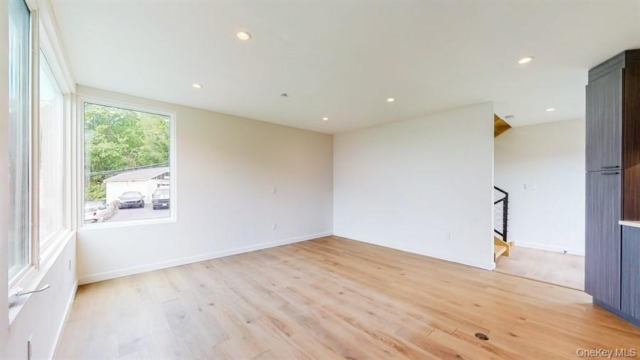 Photo 4 of this property