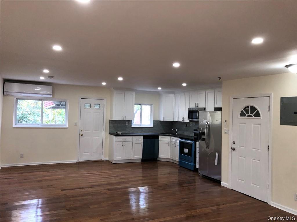 Photo 11 of this property