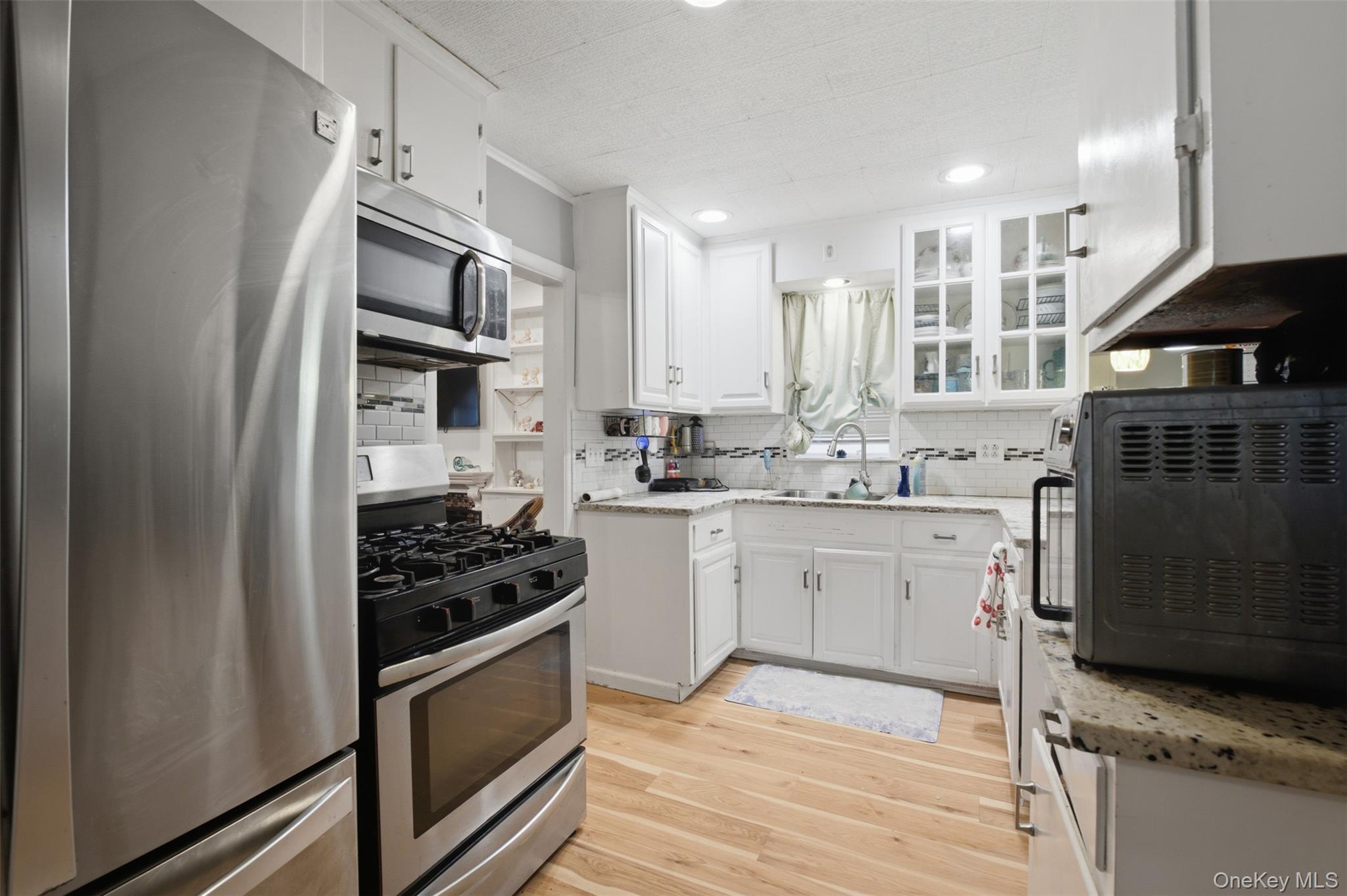 Photo 7 of this property