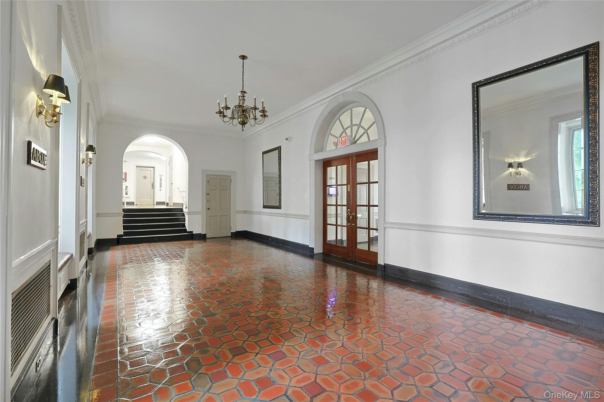 Photo 4 of this property
