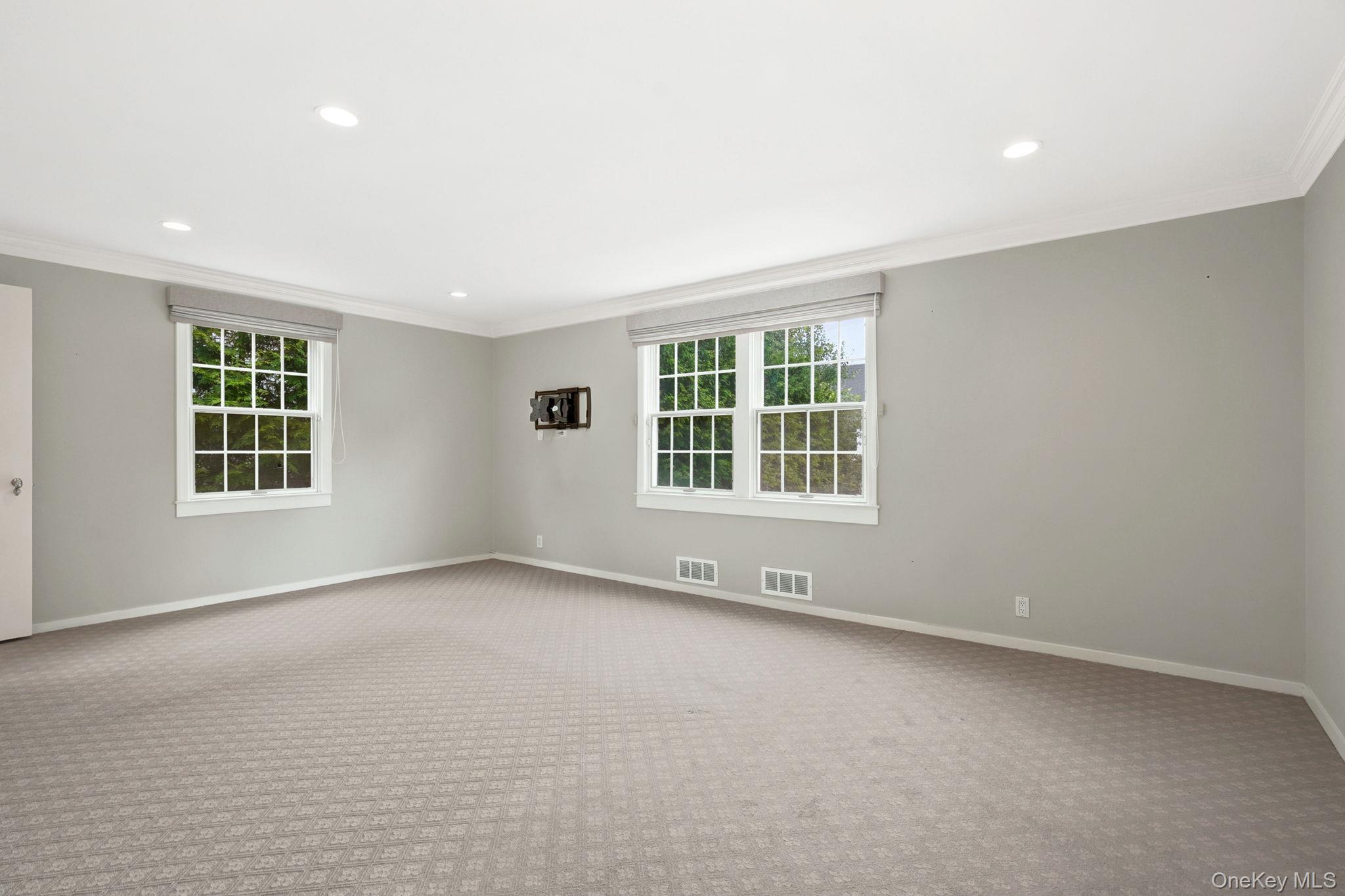 Photo 11 of this property