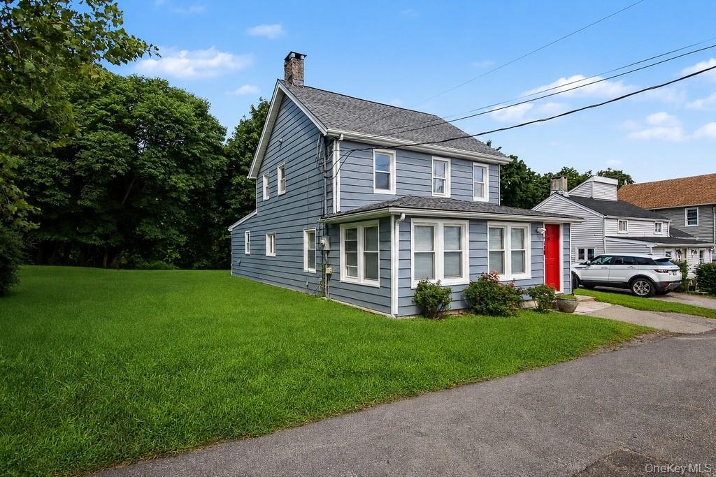 Welcome to this inviting 2-bedroom, 1.5-bath home nestled in the charm...