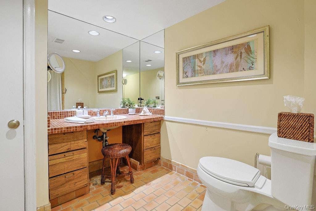 Photo 28 of this property