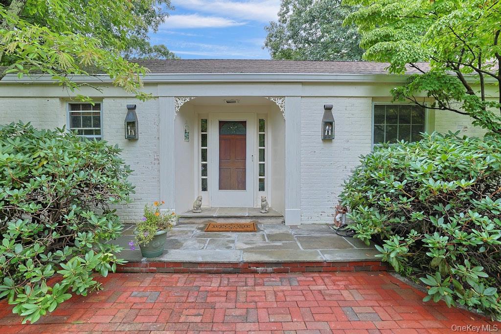 Photo 3 of this property