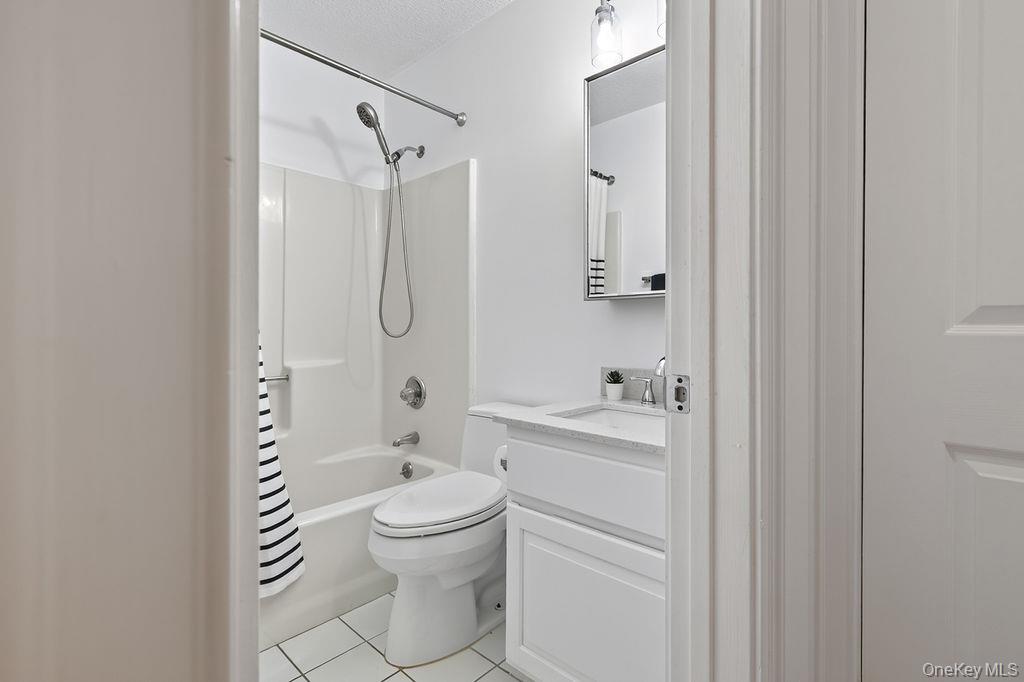 Photo 9 of this property
