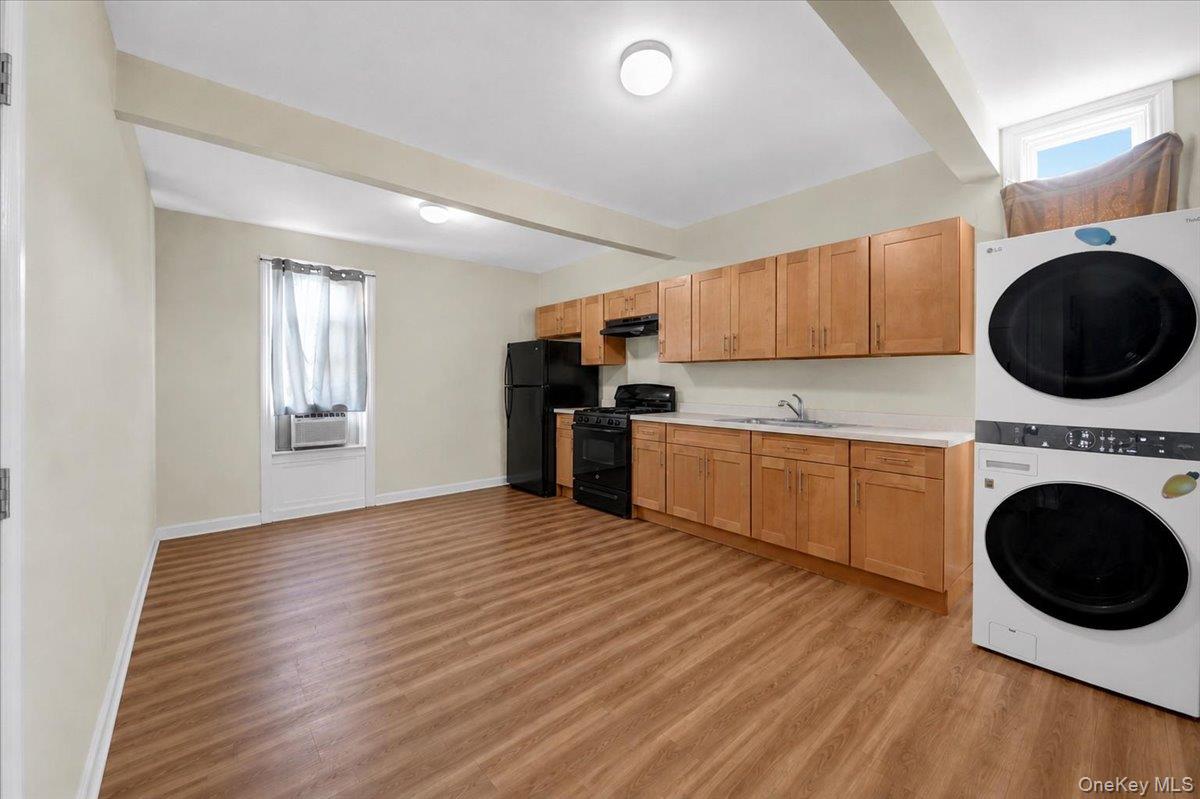 Photo 14 of this property
