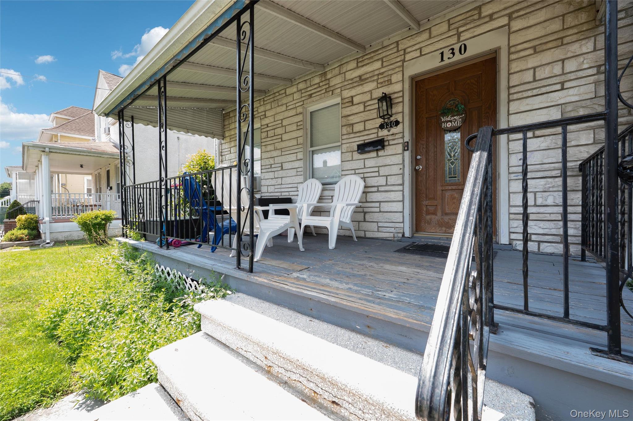 Photo 4 of this property