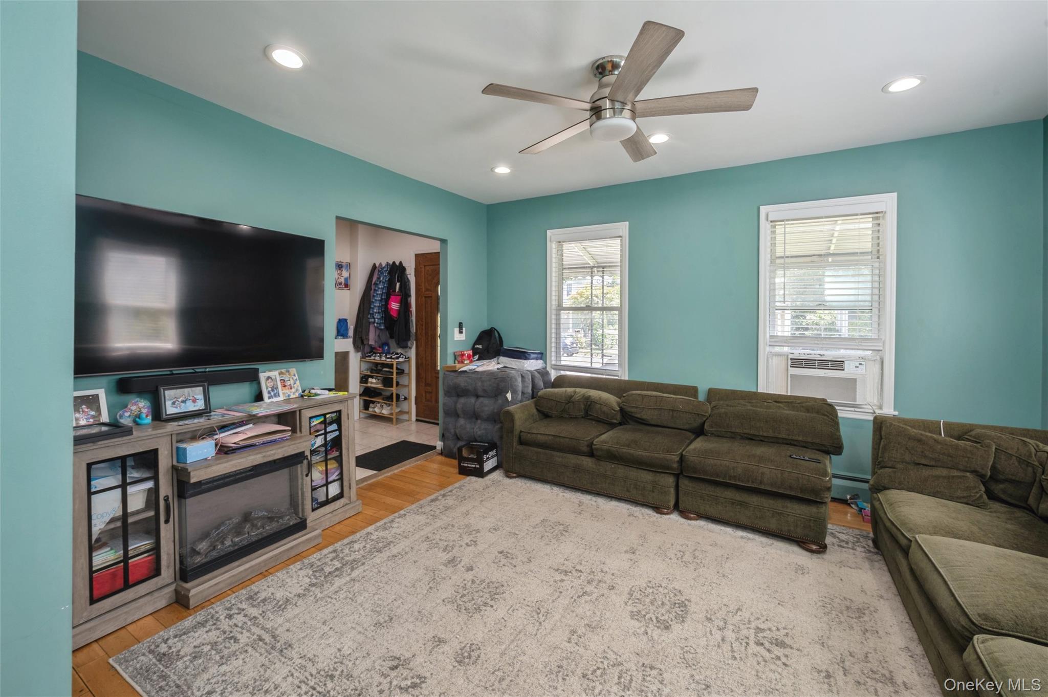 Photo 6 of this property