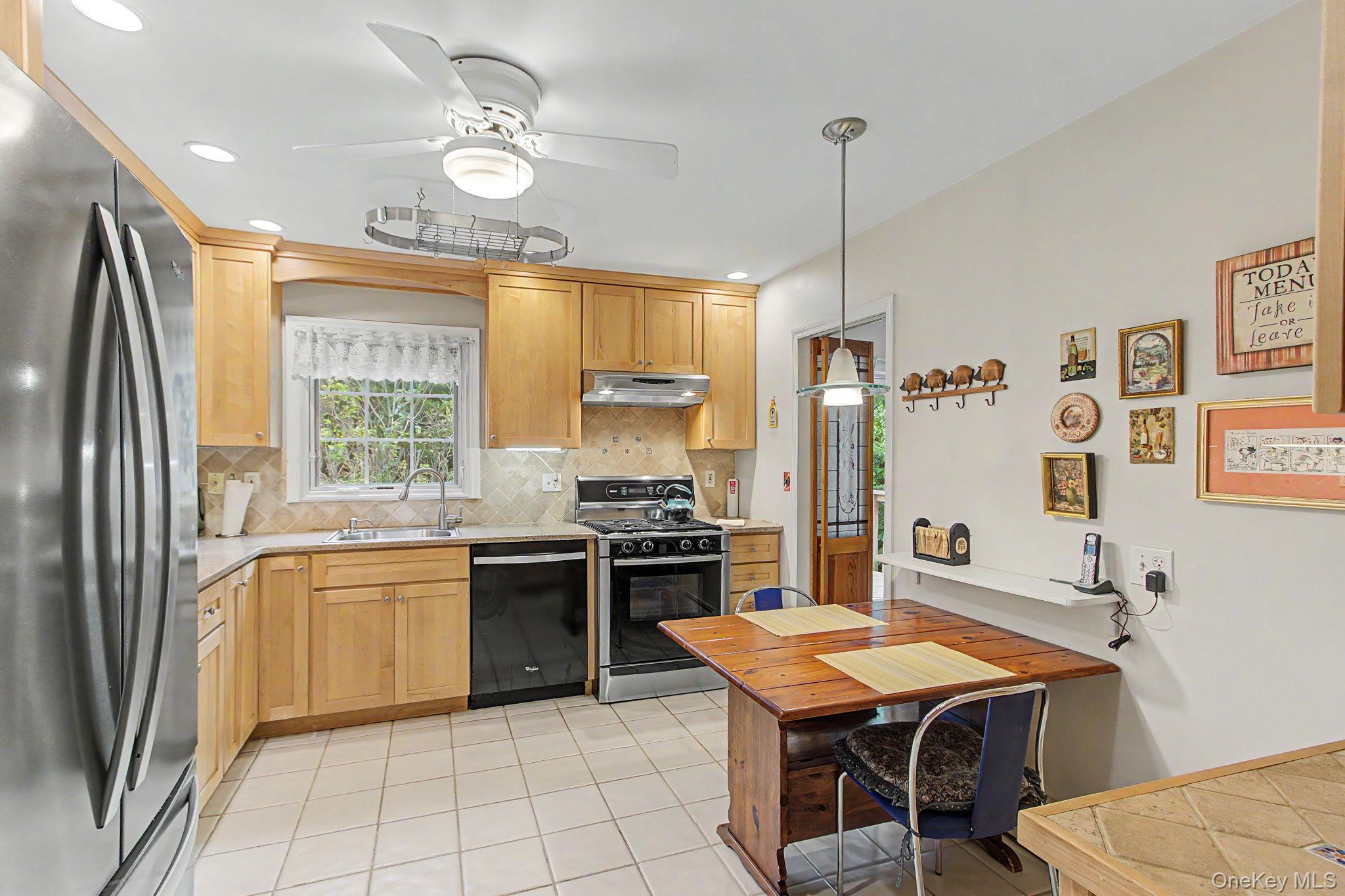 Photo 7 of this property