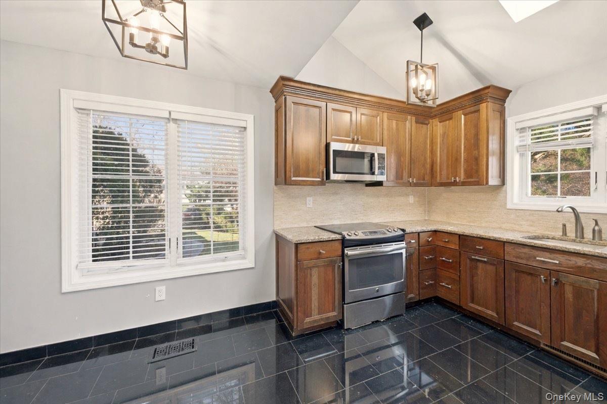 Photo 7 of this property