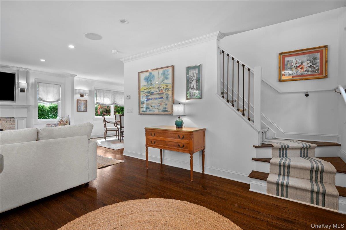 Photo 4 of this property
