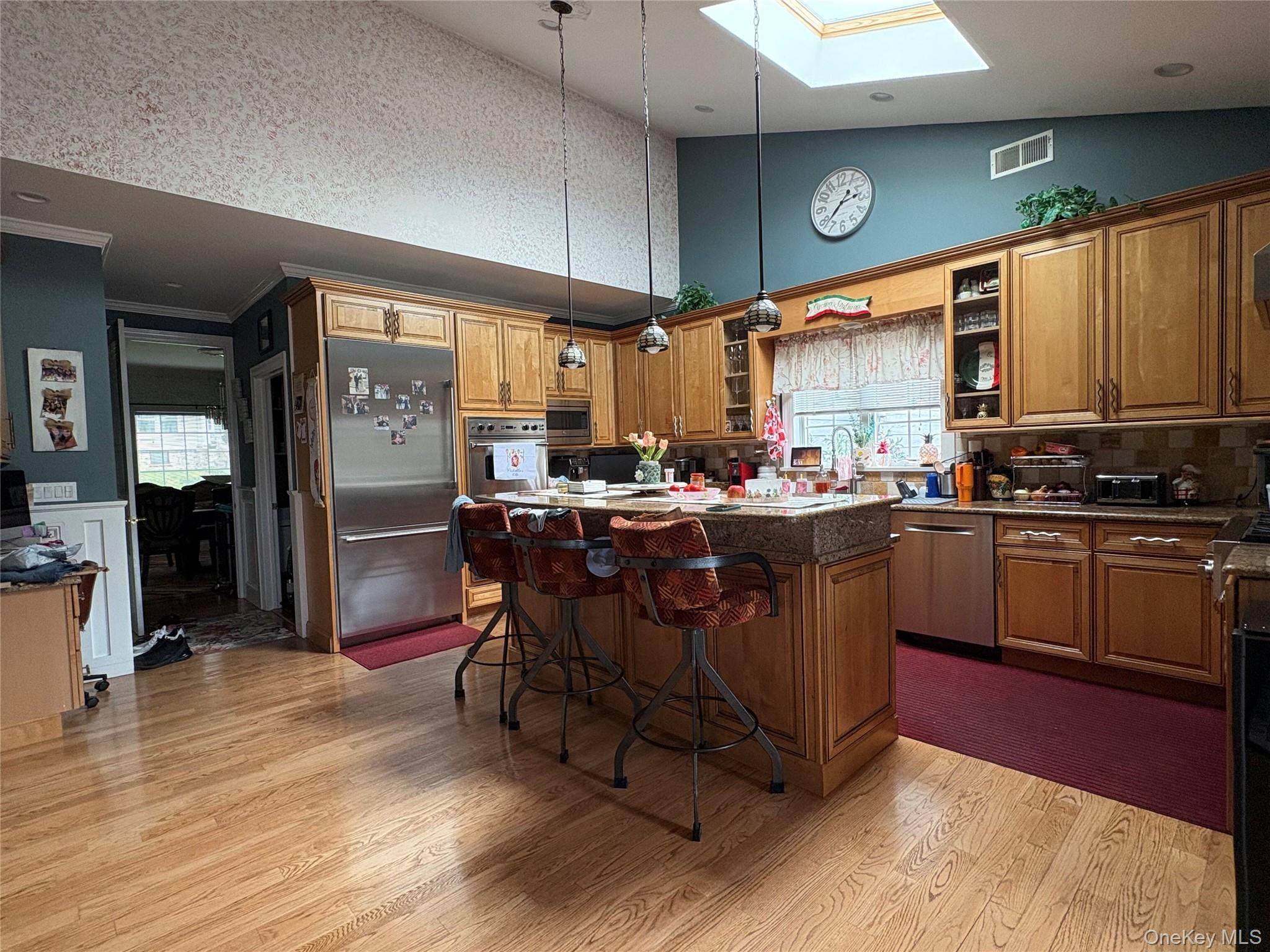 Photo 9 of this property