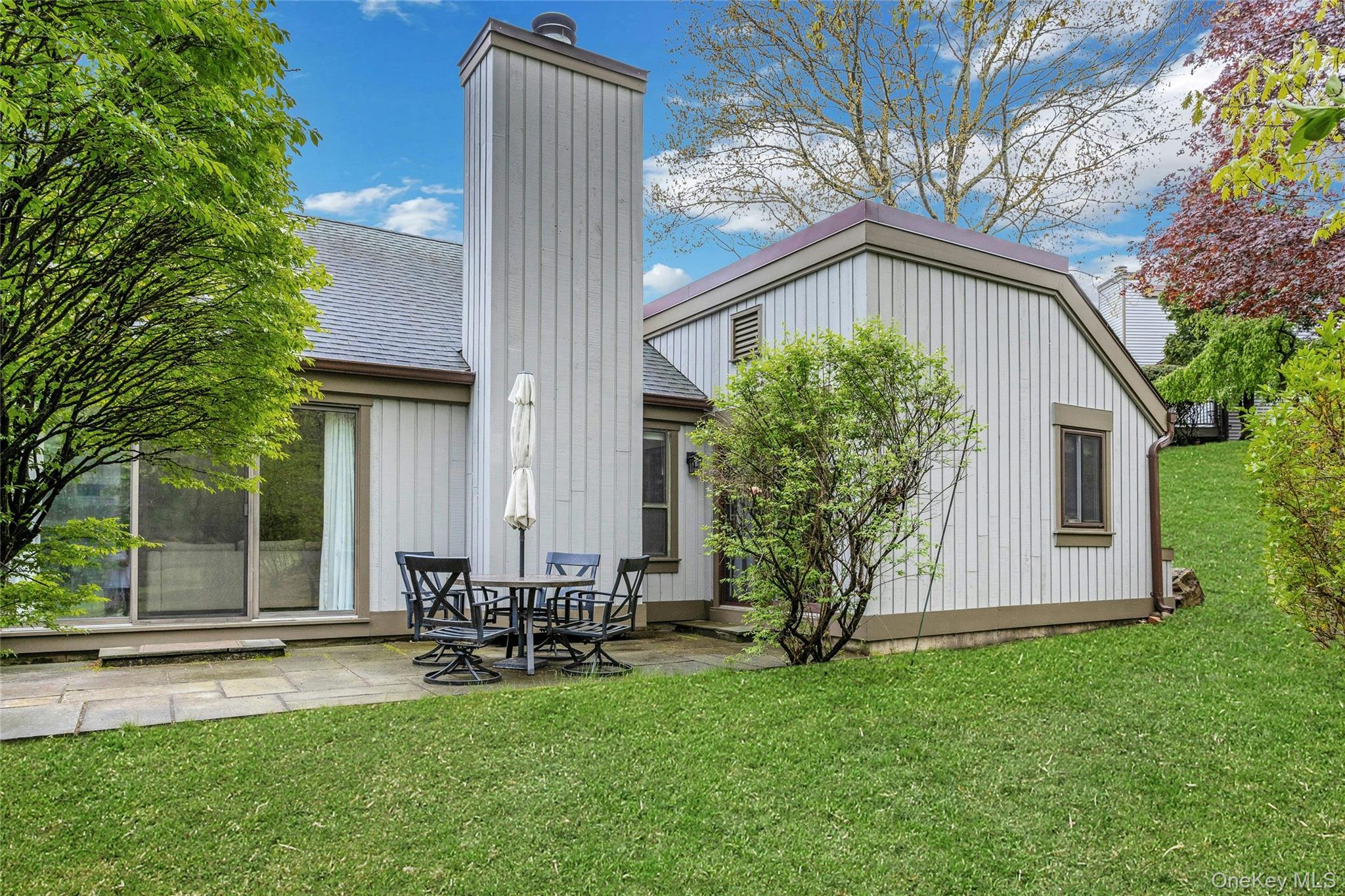 Photo 11 of this property