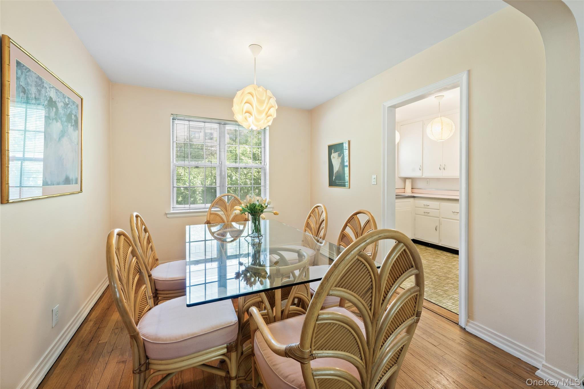 Photo 7 of this property